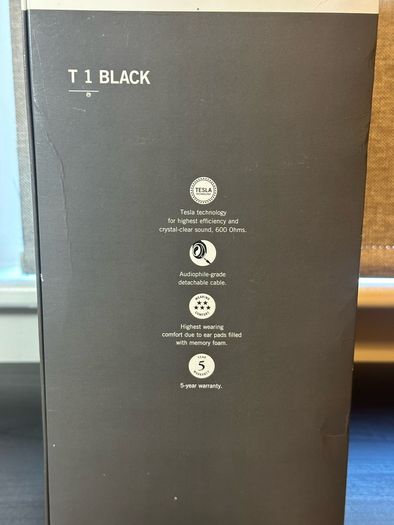 Audiophile Headphones: Beyerdynamic T1 2nd Generation Black Edition