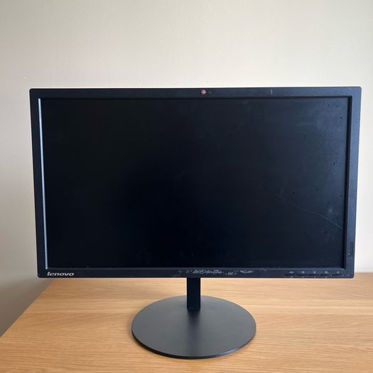 Lenovo ThinkVision Monitor Screen 24"