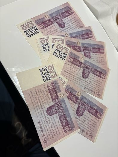 20 pound banknotes Irish circulated year 1995 -1999 at 30 euro each