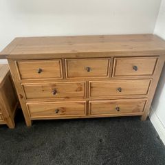 Solid Oak Chest of Drawers