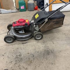 Honda pro  Lawnmower