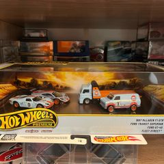 Hot wheels gulf diorama set