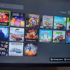 xbox series X 1TB and controller 2