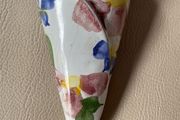 Judy Greene floral wall pocket