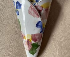 Judy Greene floral wall pocket