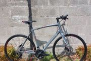 Merida Speeder 400 Flat Bar Road Bike - Large - Shimano 105 - Carbon Fork - Fully Serviced