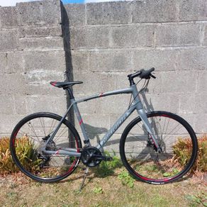 Merida Speeder 400 Flat Bar Road Bike - Large - Shimano 105 - Carbon Fork - Fully Serviced