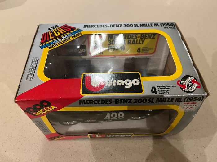 Mercedes 300 Sl Gullwing Mille Miglior 1/24 Burago