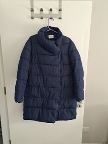 Navy 3/4 puffer Jacket