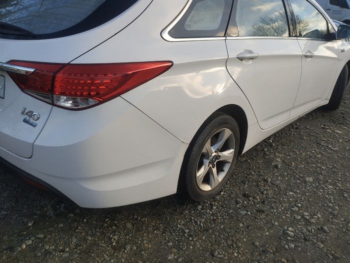 Hyundai i40 1.7 diesel for breaking only 2013