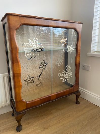 Vintage Glass Unit / Cabinet