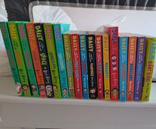 Daisy book bundle