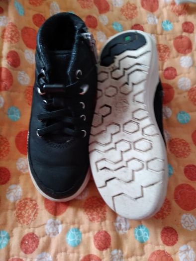 Boys boots and shoes 8 and 7 junior