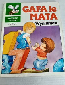 Gaeilge Gafa le Mata vintage school books