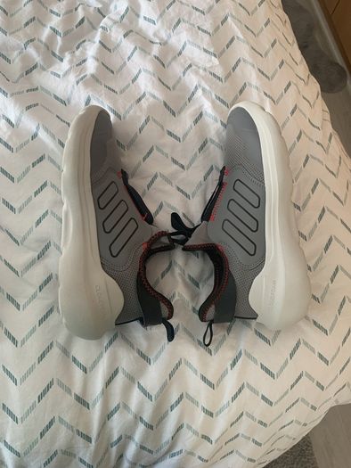 Adidas runners