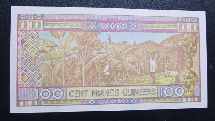 Guinea 2015.100 Francs.West Africa.Uncirculated Banknote.