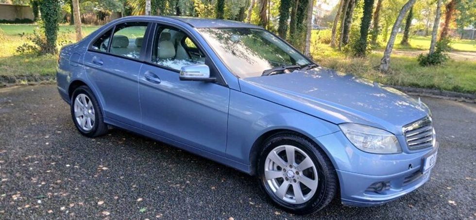 Mercedes C-Class 200 CDI fresh new NCT