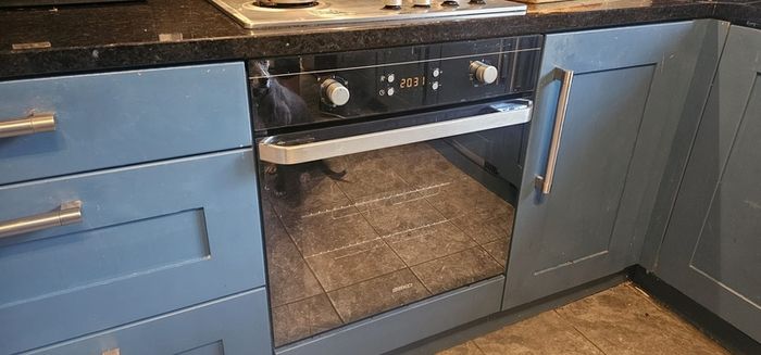 Large Premium L-Shaped Kitchen with Steel Grey Granite & Full Appliances (Buyer Disassembles)