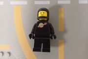 classic space road plates and black spaceman figure
