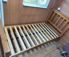 Single bed frame