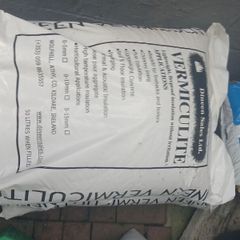 6 bags of vermiculite new