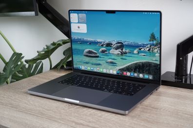 MacBook Pro 16" 2021 M1 Pro | 16GB | 512GB
