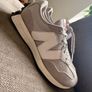New Balance 327s UK4 Image 3