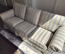 sofa 3 and 2 seater