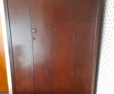 wardrobe vintage