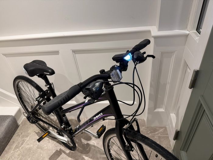 Dawes Discovery 201 (Hybrid Bike)