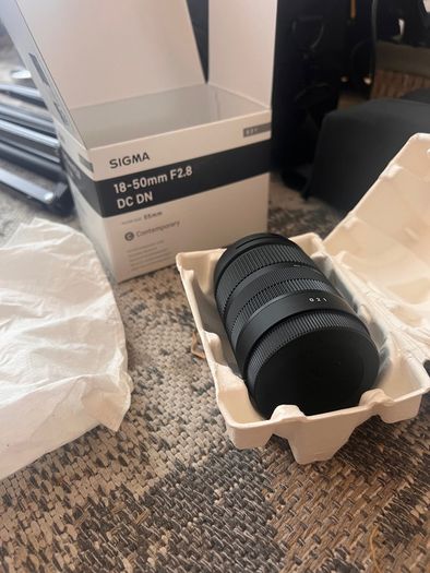 Sigma 18-50mm F2.8 DC DN Contemporary Lens