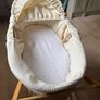 Moses basket & stand Image 5