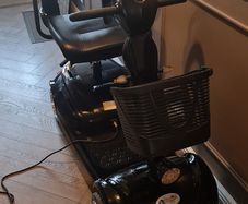 Mobility scooter
