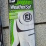 golf gloves Image 4