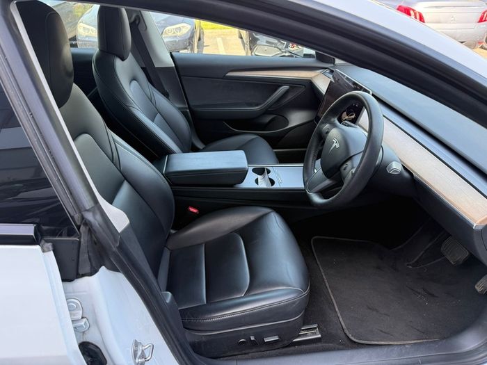 2022 Tesla Model 3 Long Range Awd