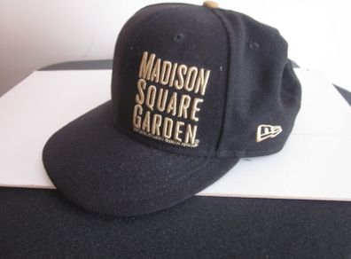 New Era 9 Fifty Madison Square Garden Snapback  Hat