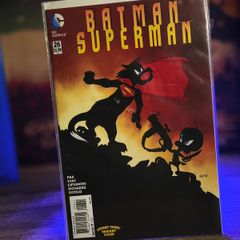 Batman Superman ! Issue #26 ! Looney Tunes Variant Cover ! 2016 ! by DC Comics !
