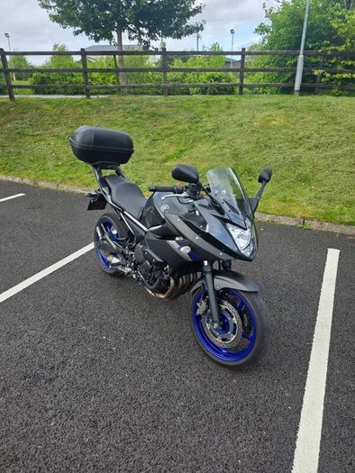 Yamaha XJ6 Top Box