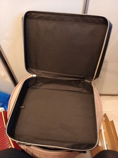 Estee Lauder beauty case
