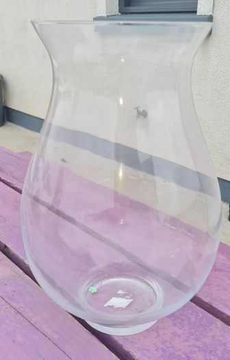 glass vase
