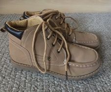 HAVOC boys tan boots size 1