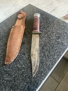 bowie knife