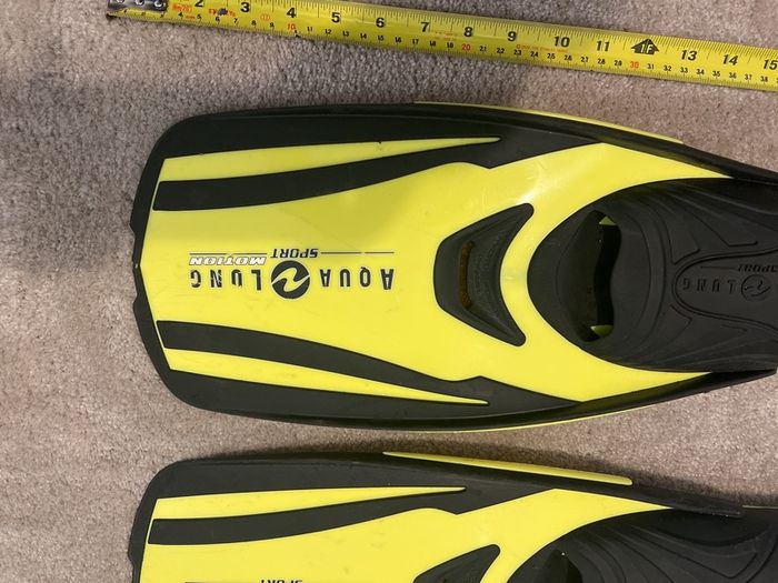 Snorkeling fins size 9-11