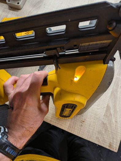 Dewalt 16G nailer