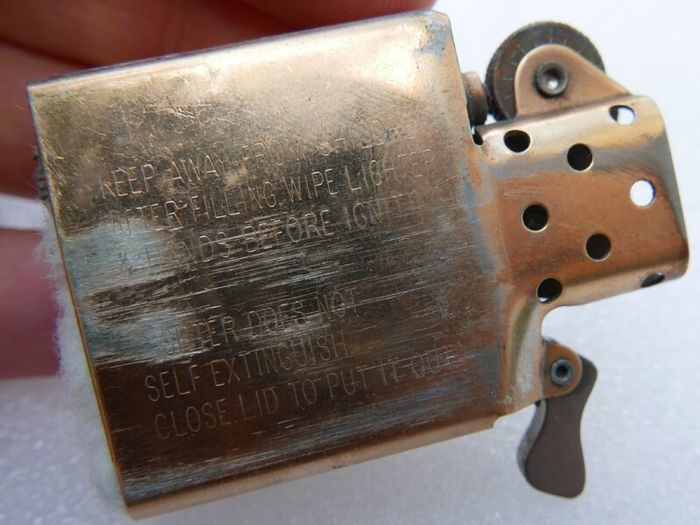 Vintage VENETIAN Engraved Zippo  Lighter Bradford
