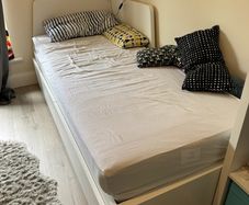 IKEA bed frame (single, expandable to double)