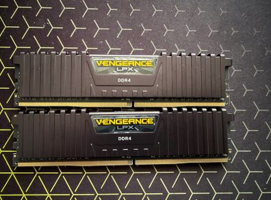 Corsair Vengeance DDR4 2x8GB RAM 2666 MHz