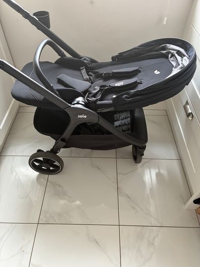 Joie Valora 2n1 SIGNATURE Compact Pram Eclipse