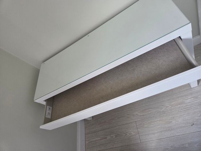 ikea make up table