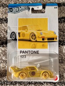 Hot Wheels - Silver Series Pantone - Porsche 934/5